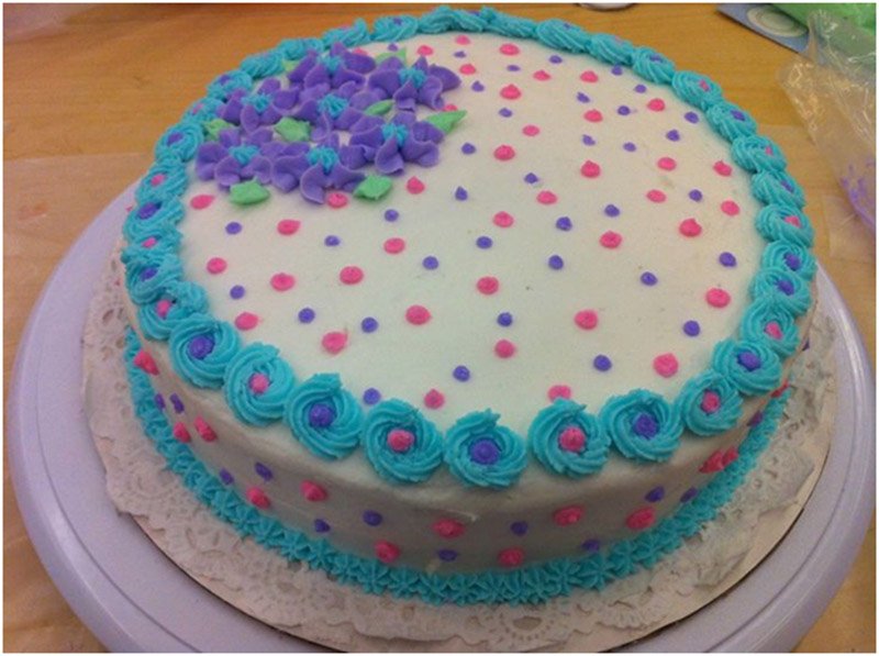 Beginner Cake Decorating Ideas To Try This Spring - The Pleasant Baker