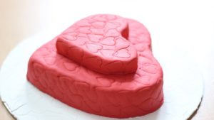 Heart shape birthday cake images