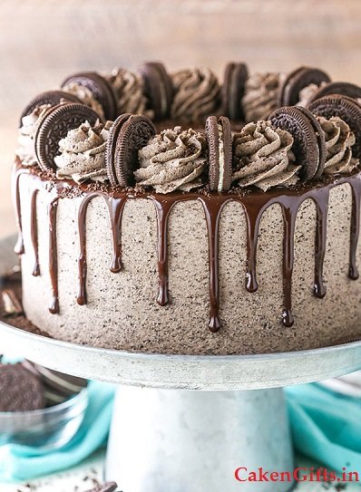 Ultimate Oreo Cake - Brown Eyed Baker