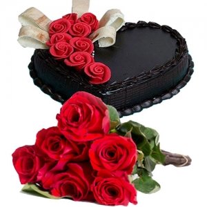 Fondant Heart Cake 6 Roses