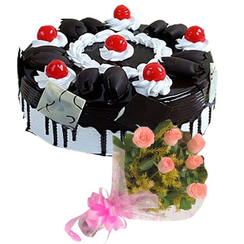 special-black-forest-cake-6-pink-roses
