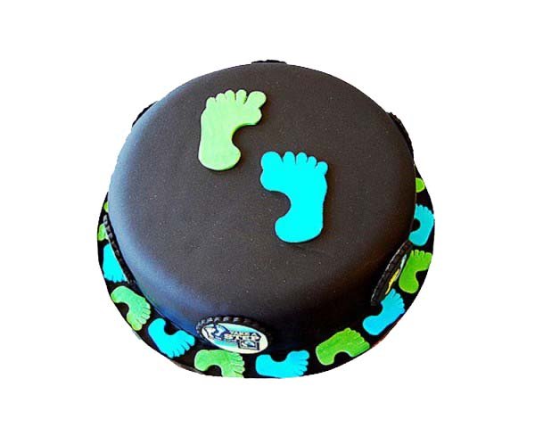 footprint-chocolate-cake