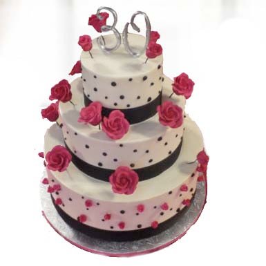 3-tier-cake-with-full-of-roses